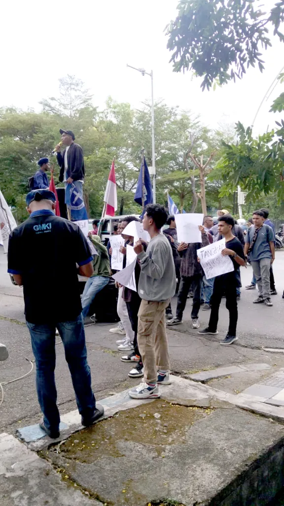 Aksi Tolak kenaikan harga dan langkahnya Gas LPG